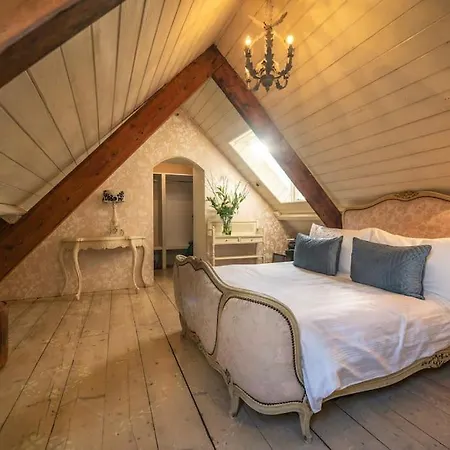 別荘 The Beacon County Cork キンセール
